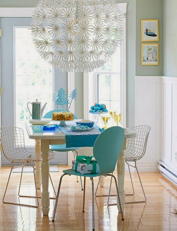 Large pendant lights in the dining room