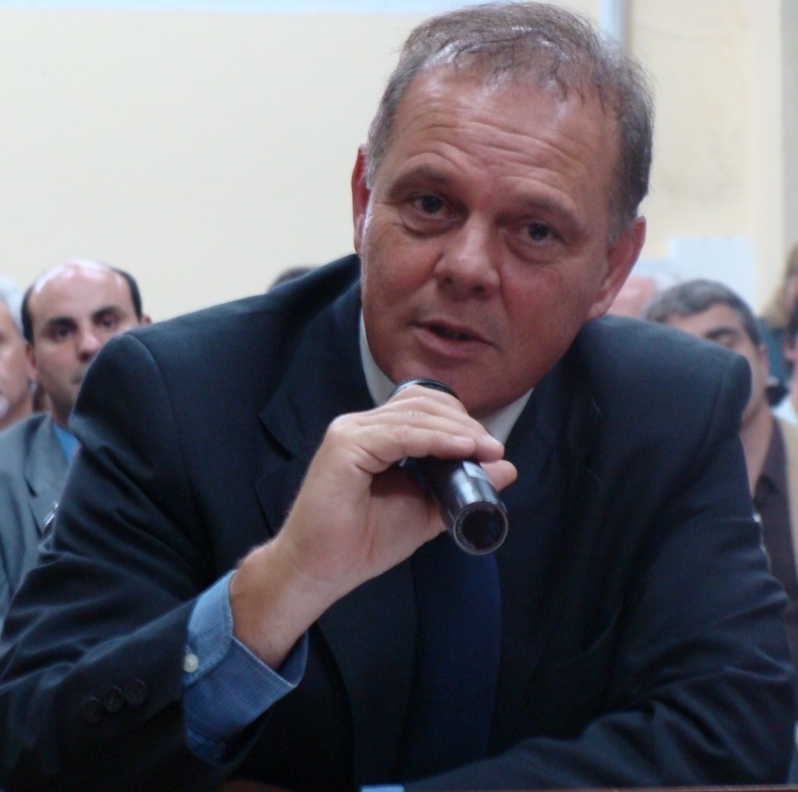 Carlos Antonio Romano Curriculum Vitae