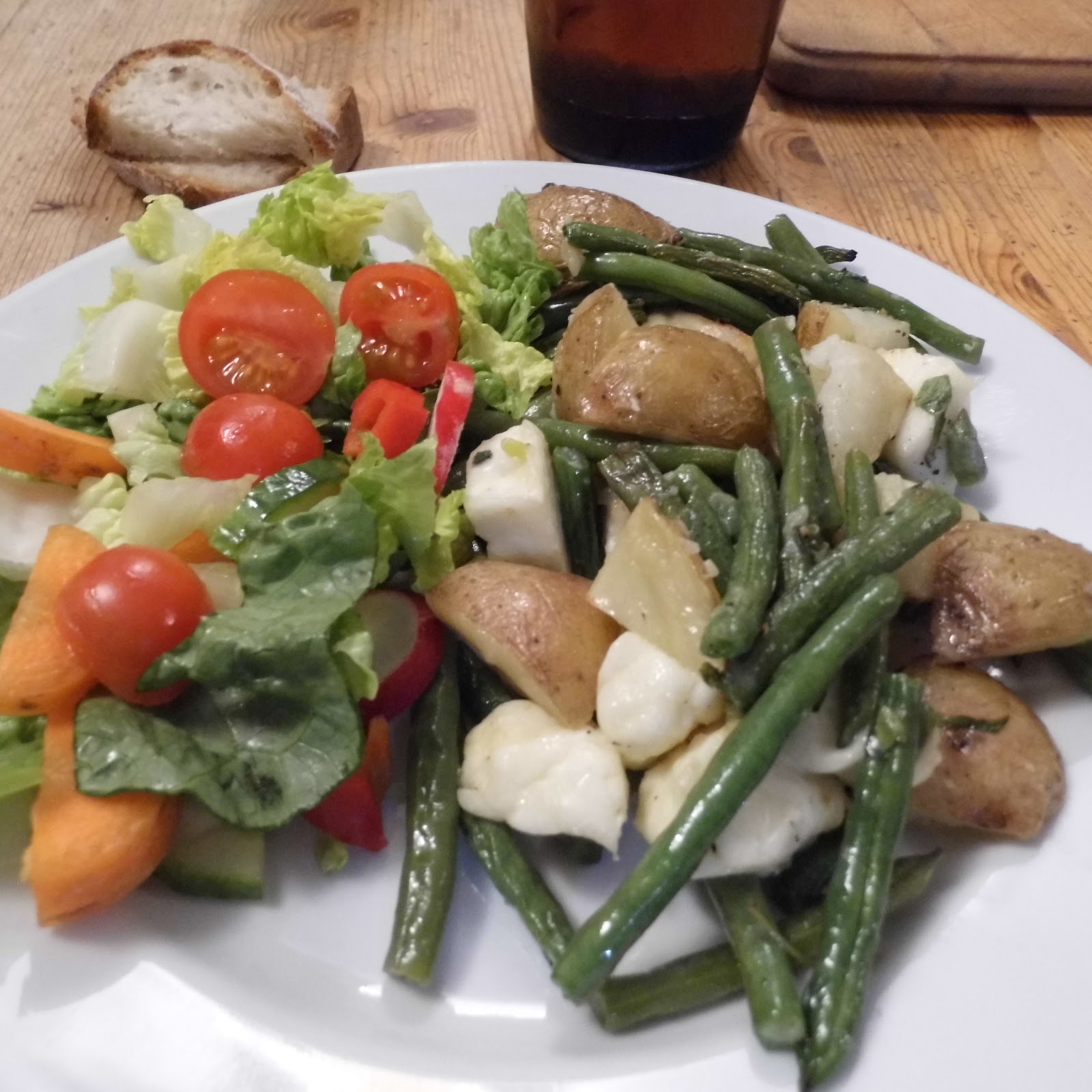 Kate's blog (Reading & Eating) Dinner, 19/1/20 Green Bean, Halloumi