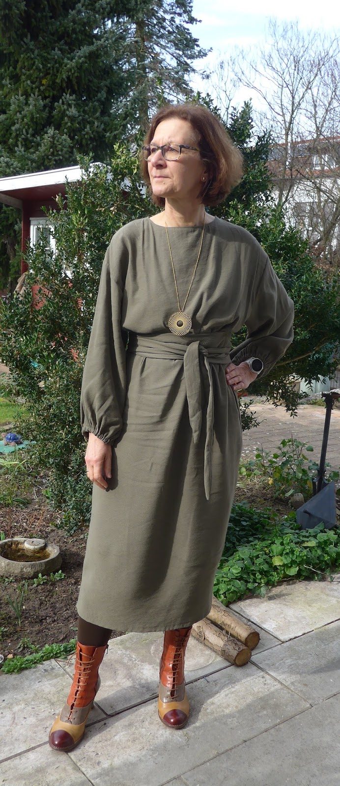 SCHILDKROETE - VOM LANGSAMEN NÄHEN UND LAUFEN: MeMadeMittwoch - Array Dress