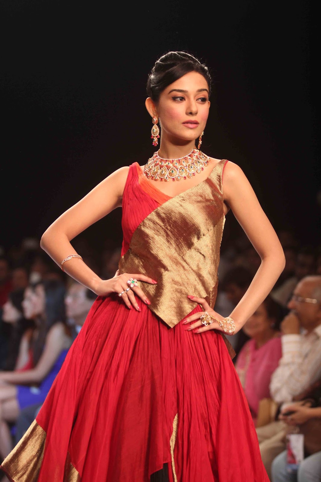 Beautiful Amrita Rao In Red Dress Hd Group Sex