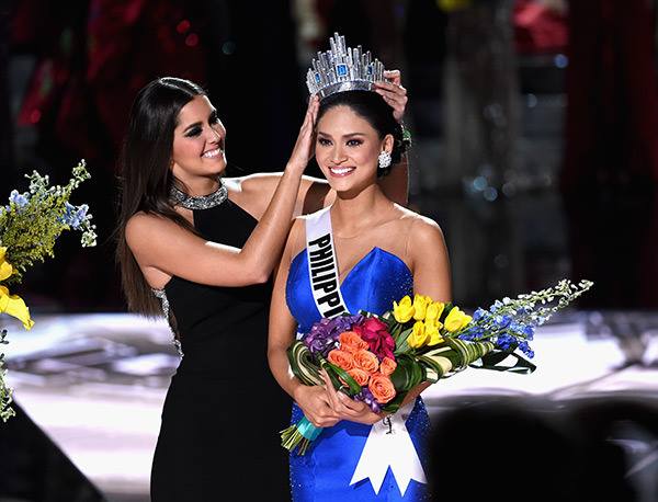Paulina Vega y la Miss Universo 2016.