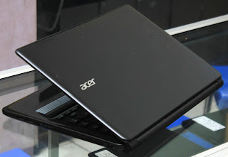 Laptop Acer Aspire E1-410 Series di Malang