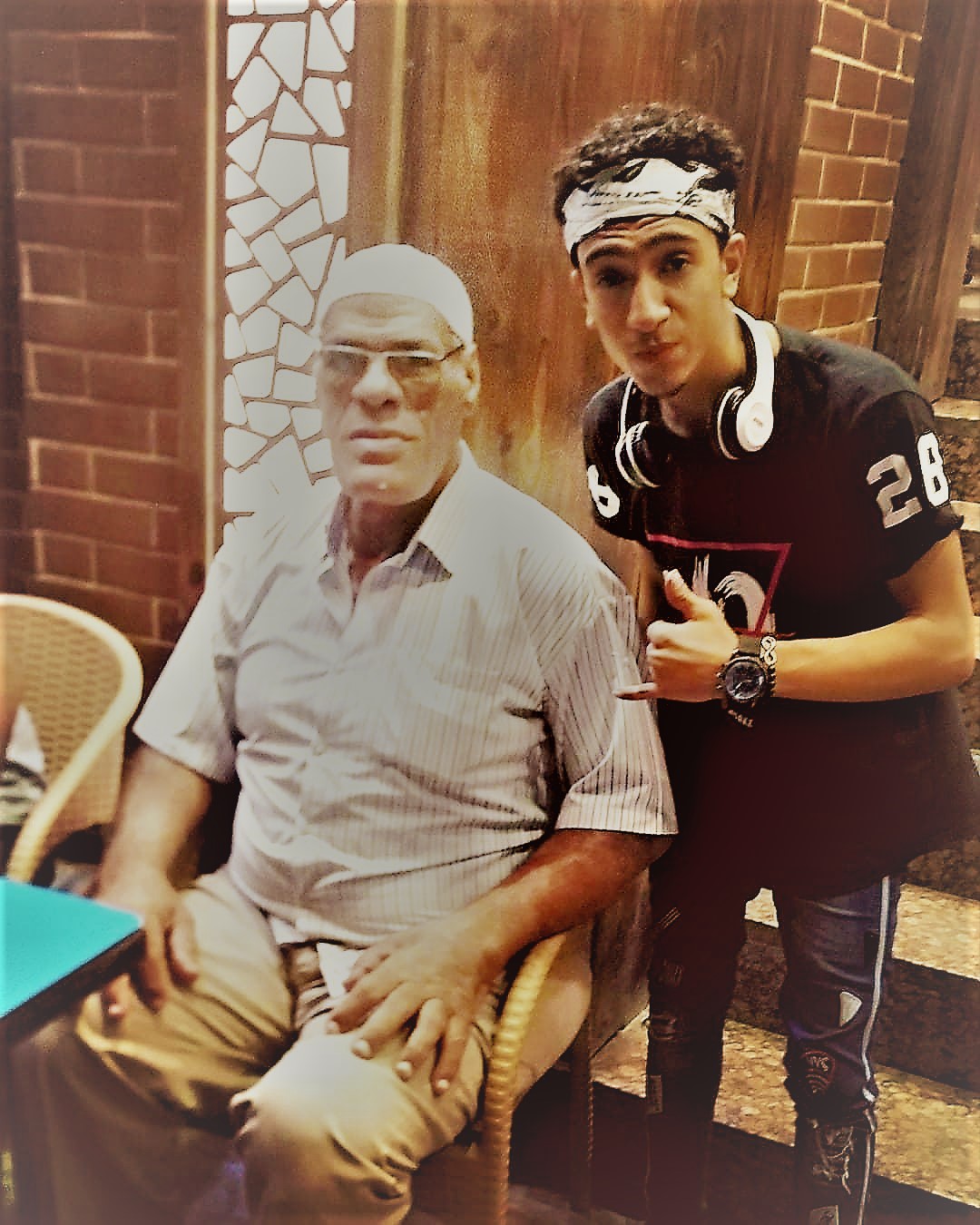 ما هي مهنة الفنان حسين ابو حجاج الاصلية موقع الشهاب
