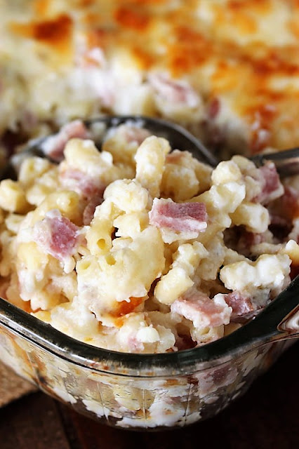 Baked Macaroni and Cheese with Ham Image