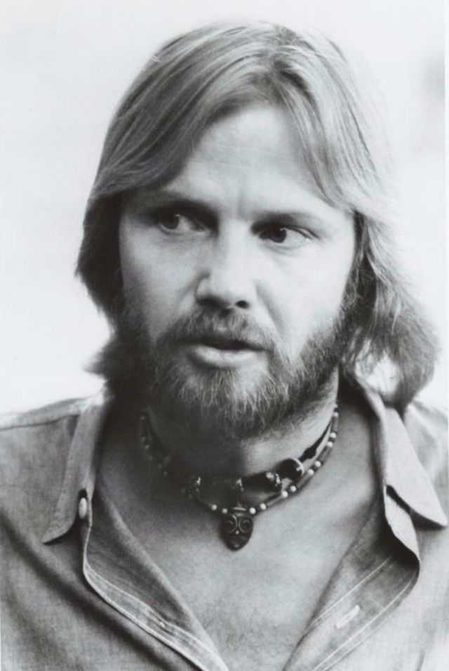 33 vintage portrait photos jon voight late 1960s 33 vintage portrait photos jon voight late 1960s