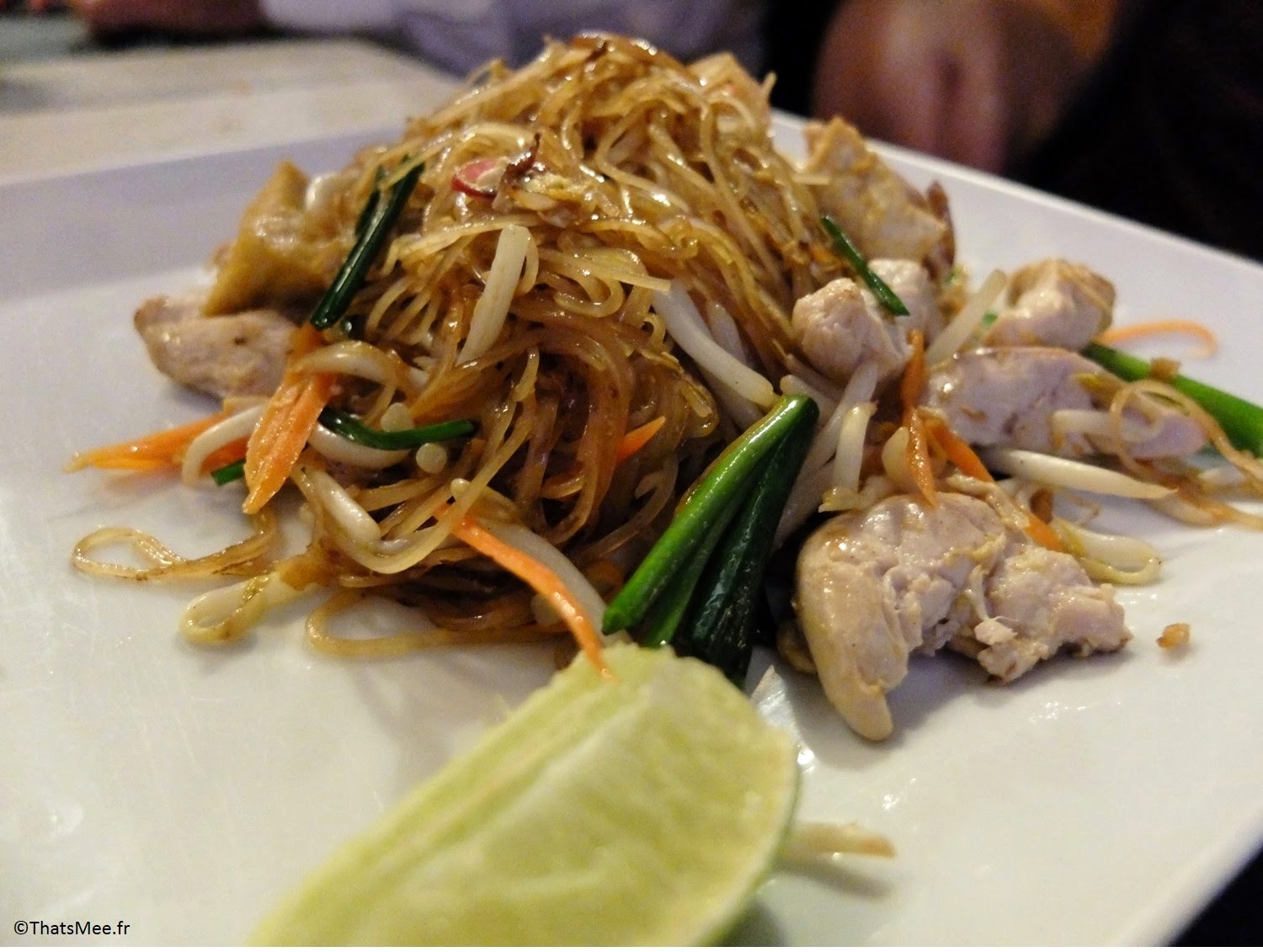 Thai Spices resto Cantine Thaï Paris pad thai plat typique thailandais, cuisine thailandaise gastronomie pad thai