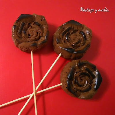 Rositas Esponjosas De Chocolate Con Avellanas
