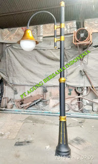 Harga Lampu Tiang Taman Unik