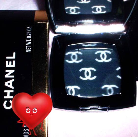 FRAN COSMETICS CHANEL Lip Gloss Clear Irreelle Lip Makeup Compact kit w/ brush pouch new