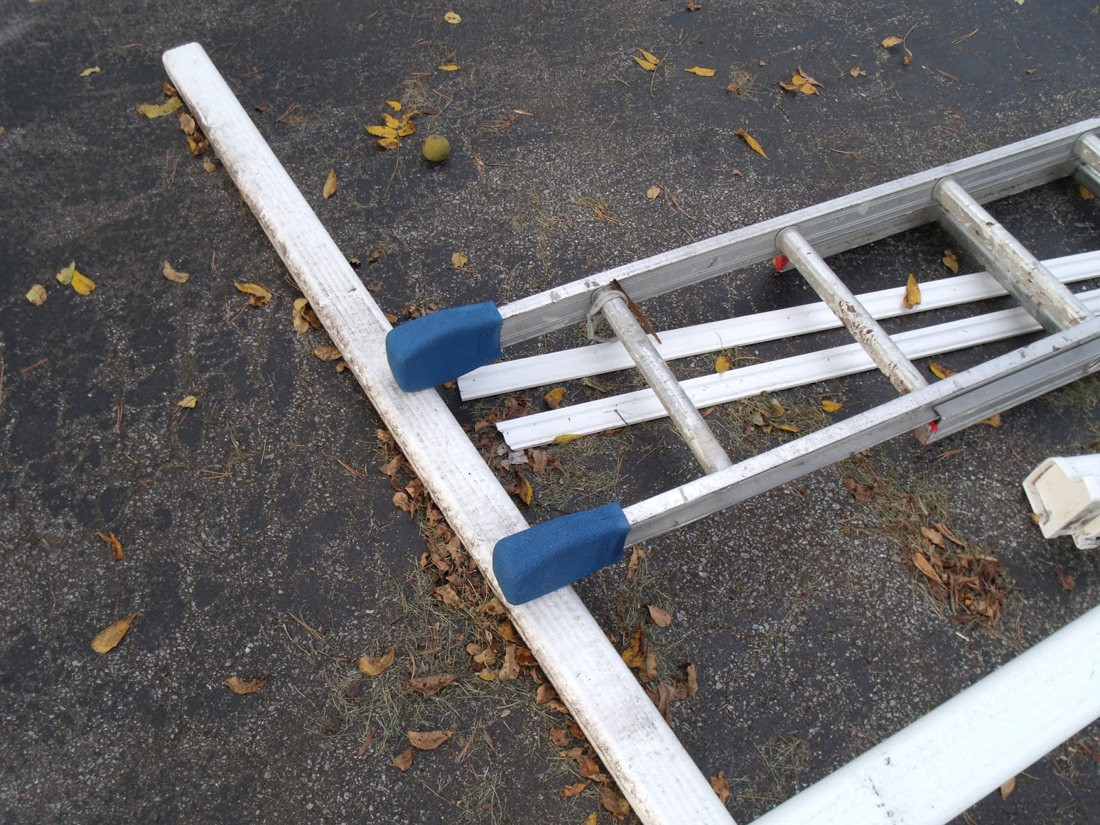 Gear Acres at Top of the Hill Ladder Accessories for the New Ladder