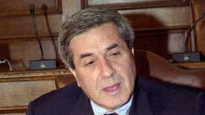 Πέθανε ο Πέτρος Κουναλάκης