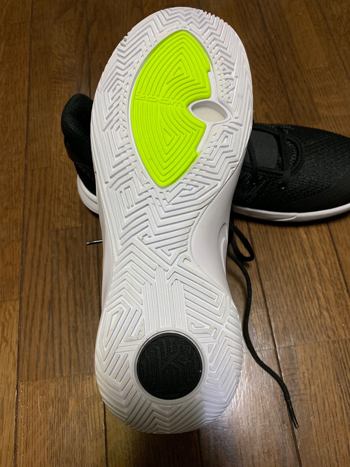 kyrie firetrap