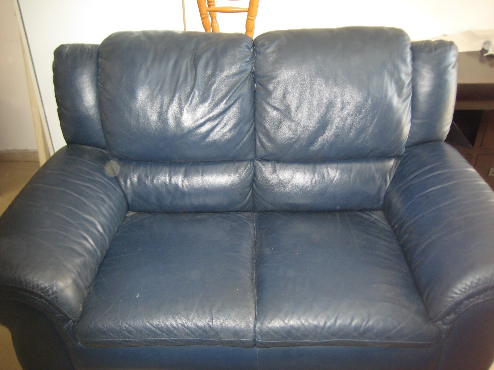 second hand natuzzi leather sofa