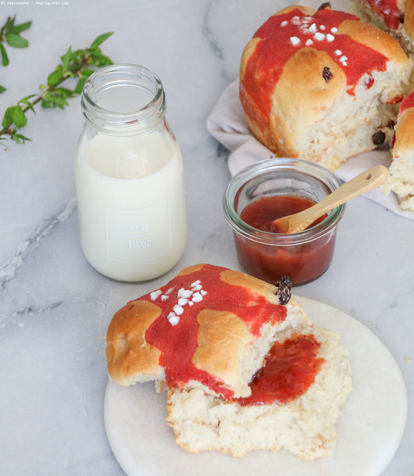 vegane Hot Cross Buns