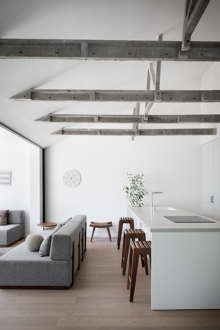 A light home with a beautiful court