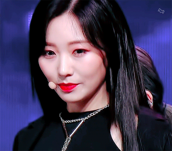 러블리즈 블랙빵 류수정