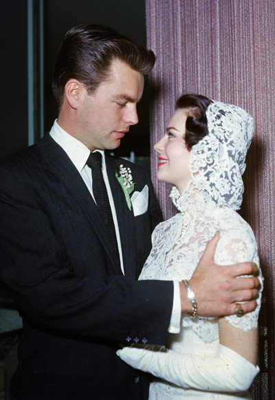 Primera boda con Robert Wagner