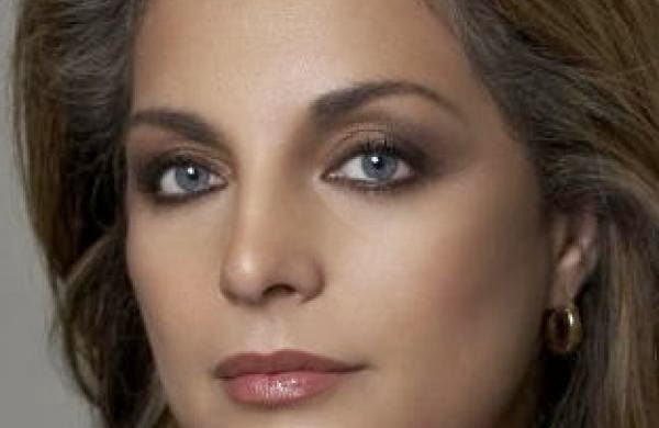 
Δείτε την Άντζελα Γκερέκου μαζί με την όμορφη κόρη της
