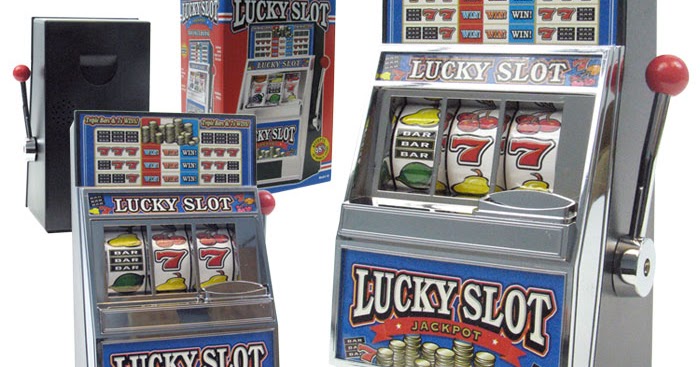 Игровой автомат lucky jet демо. Лаки Слотс. Lucky Slot брелок. Слот Lucky Jack. Игровой автомат Lucky Pin ups.