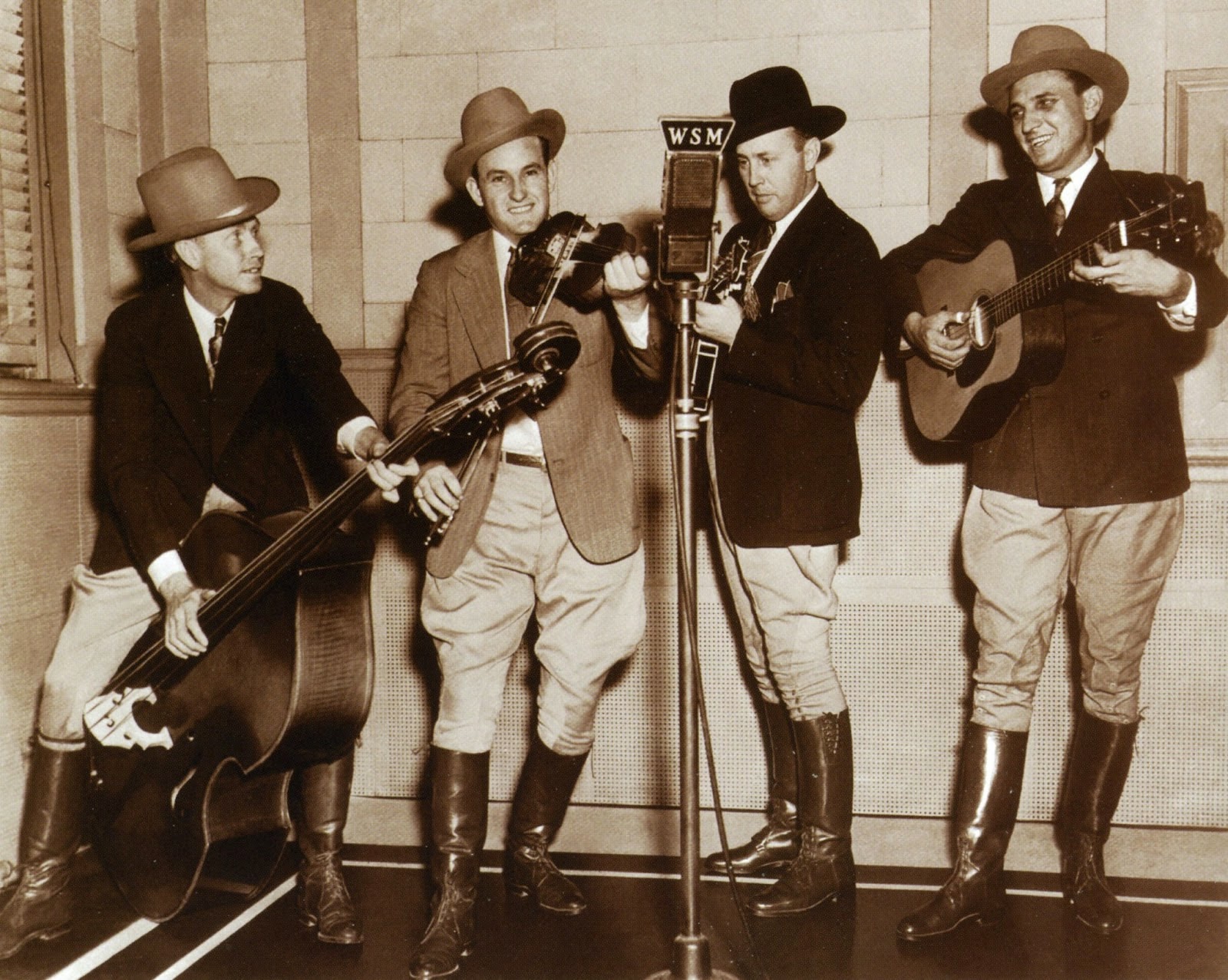 Country bill. Билл Кантри. Музыканты 20 века. Кантри музыканты. Старые американские группы.