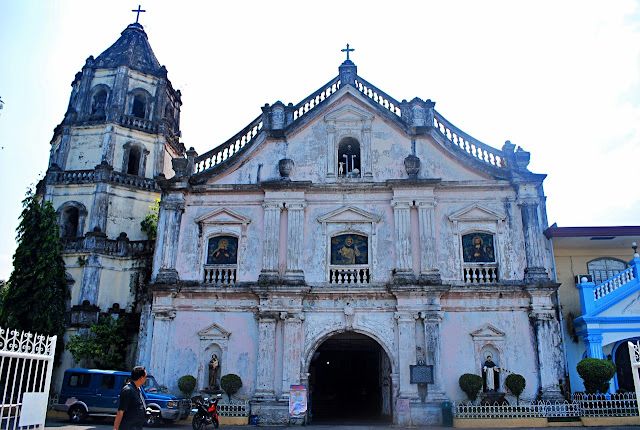 Old churches in the Philippines