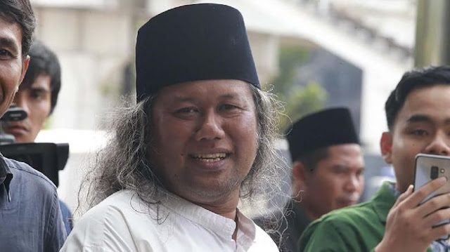 Tidak Lengkap, FPI Akan Kembali Laporkan Muwafiq ke Polisi Tidak Lengkap, FPI Akan Kembali Laporkan Muwafiq ke Polisi