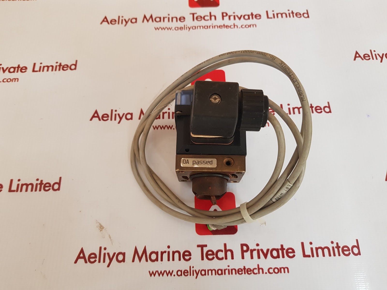 BURKERT SE32 FLOW SWITCH 00423980 Aeliya Marine