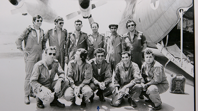 operation entebbe, operation thunderbolt, dora bloch, story of operation thunderbolt, uganda rescue operation, israel military operation, idi amin, uganda, इस्राईल, एन्तबेची मोहीम, ऑपरेशन एन्तबे, ऑपरेशन थंडरबोल्ट, इदी अमीन, युगांडा