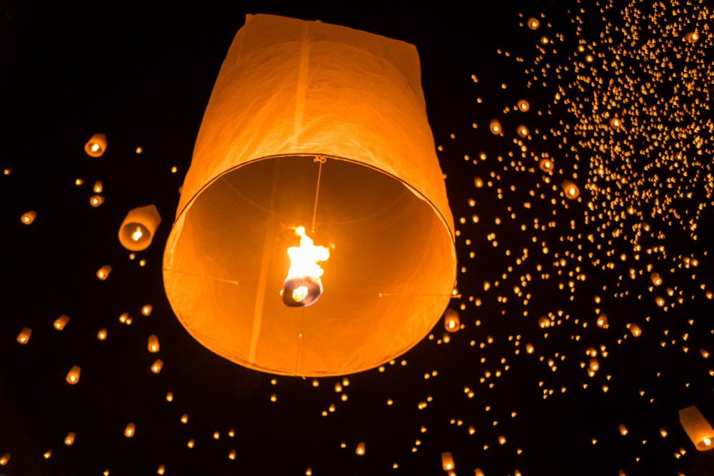 the indolent cook chiang mai festival of lights sky lanterns, yi peng