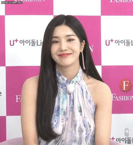 권은비 팔로우미 제작발표회