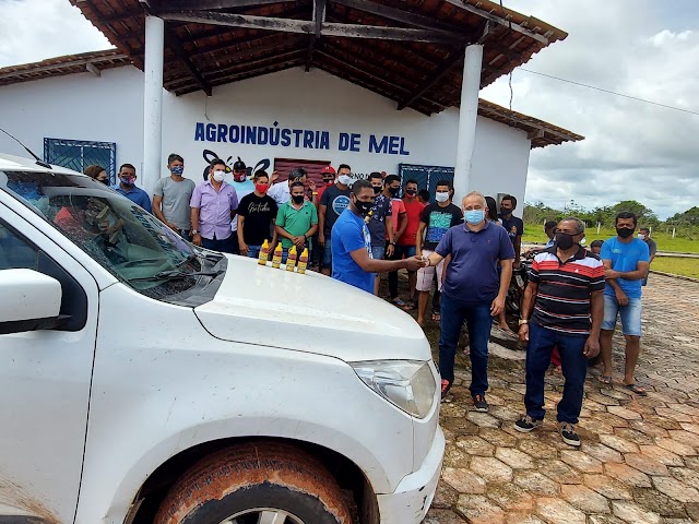 Junco do Maranhão: Presidente da Agerp, Dr. Júlio Mendonça, firma parceria com a  Associação Apmel