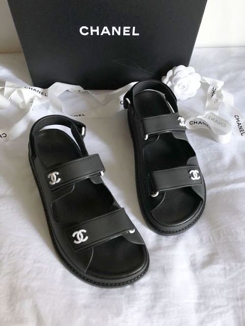 Influencer Fashion: Chanel Dad Sandals