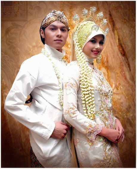 Model Baju Pernikahan Muslim Terindah di Dunia Model Baju Pernikahan Muslim Terindah di Dunia