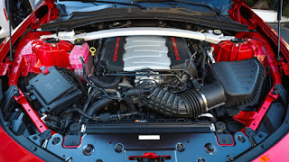  2019 Chevrolet Camaro SS engine