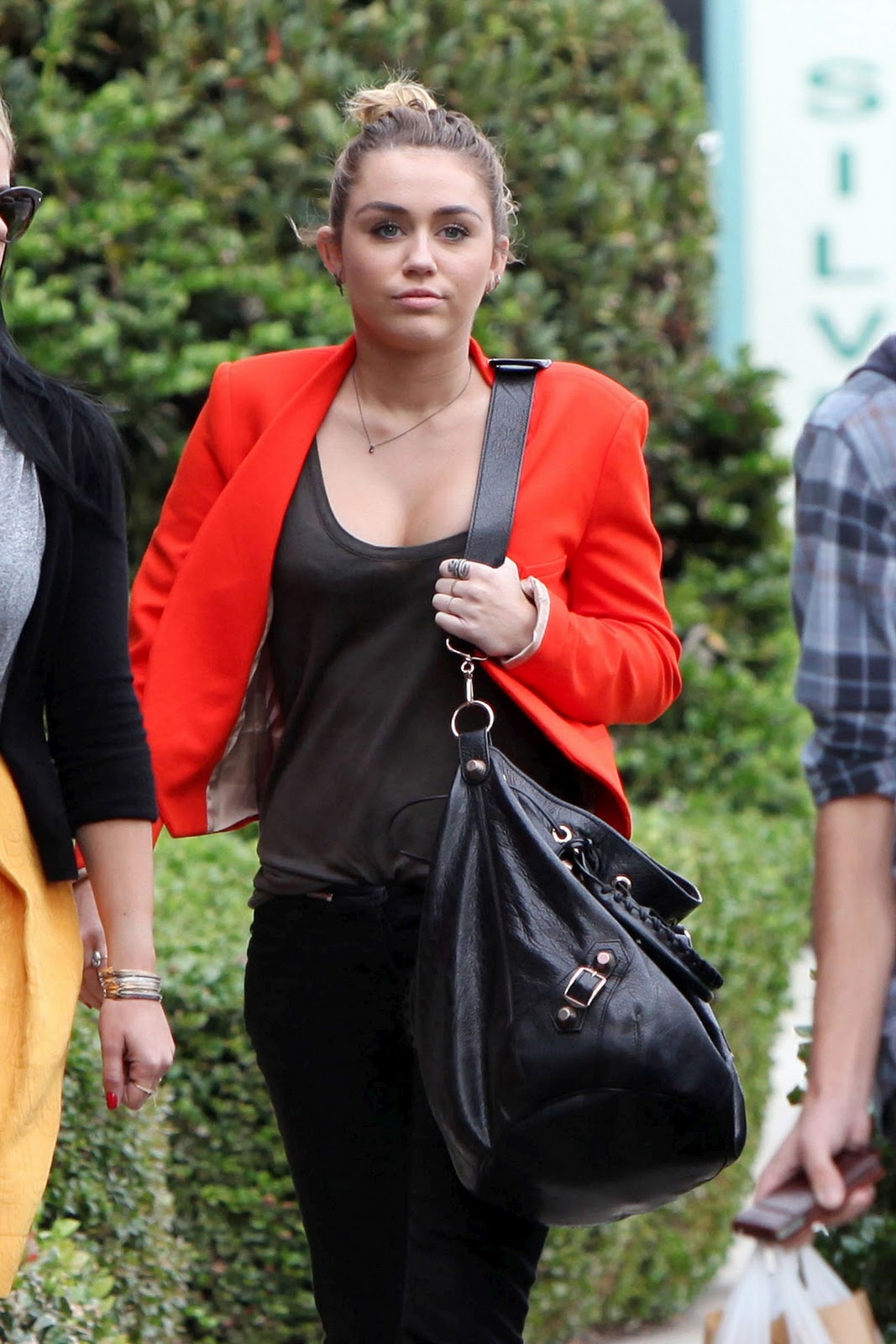 Miley Cyrus Hot Cleavage Candids In Los Angeles ~ Disney Star Universe