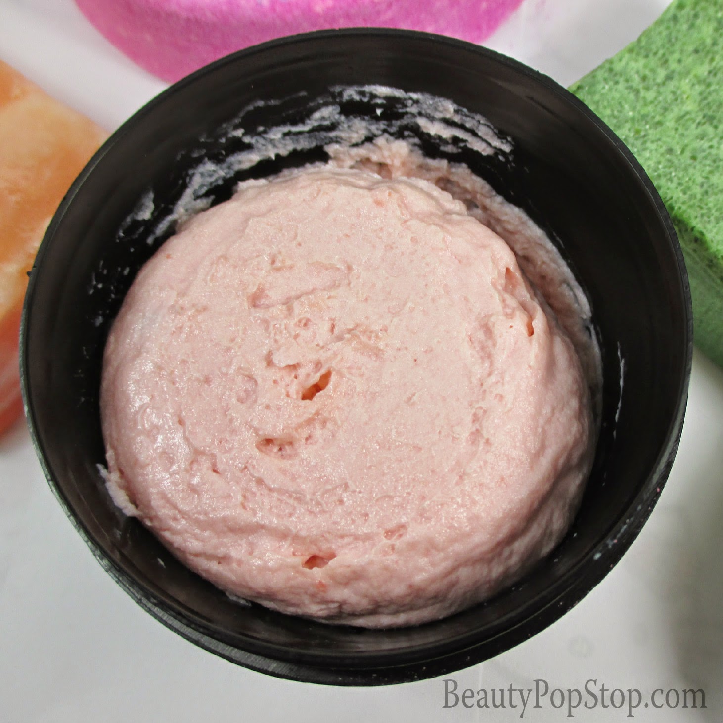lush dfluff strawberry shaving cream review