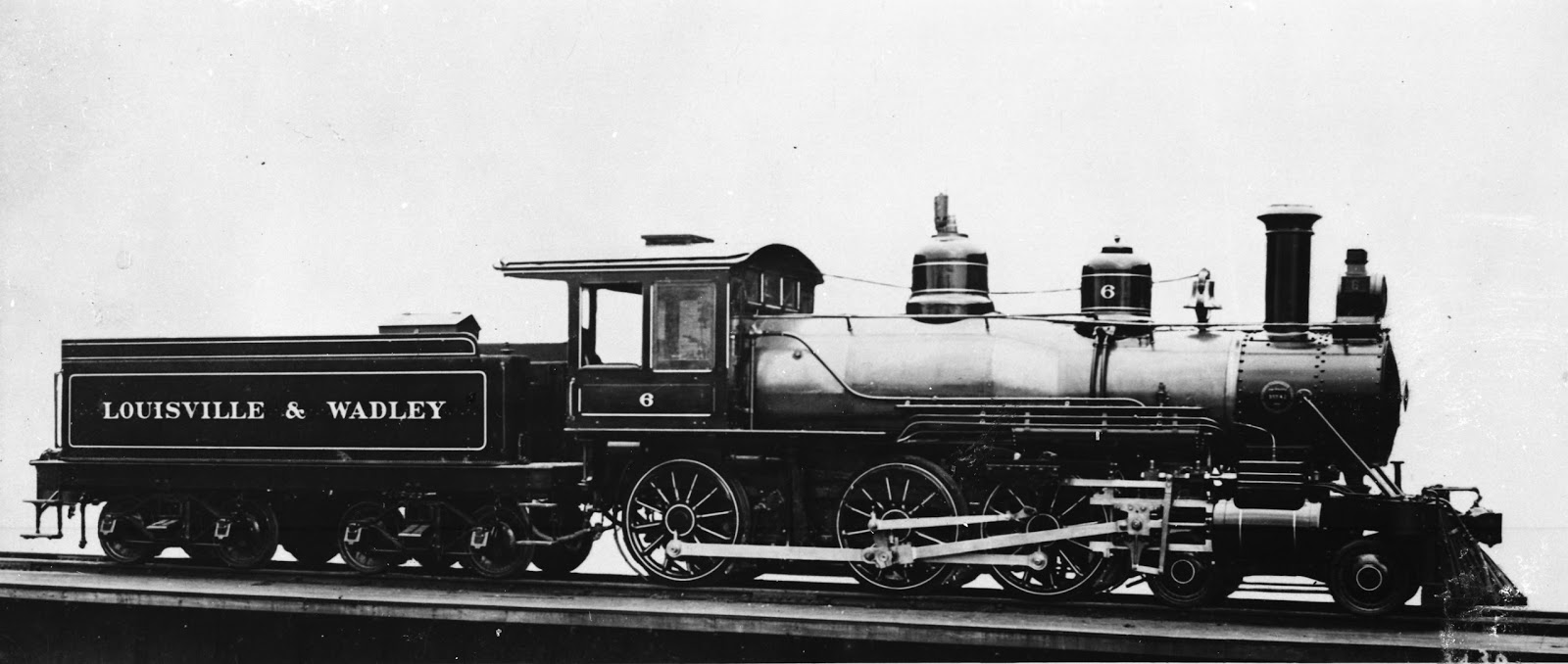 IMAGES OF OUR PAST LOUISVILLE & WADLEY RAILROAD