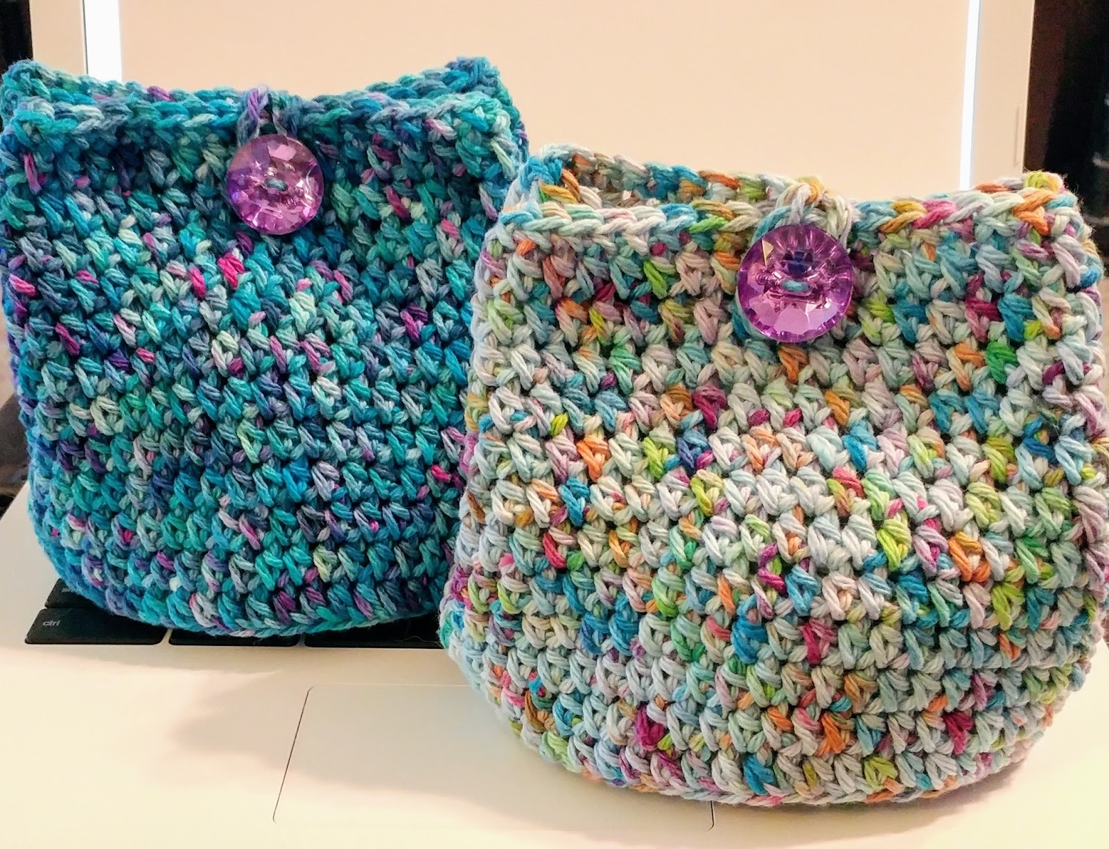 National Crochet Month Cake Cozy Yarn Bag and Free Pattern!