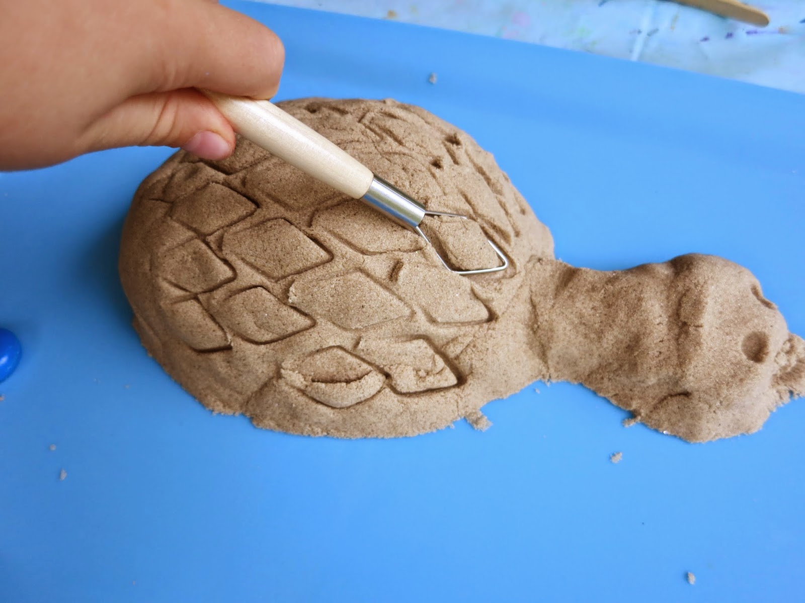 Modeling Clay Tools Kinetic Sand Stock Photo - Download Image Now - Child's  Play Clay, Cookie Cutter, Art and Craft Product - iStock