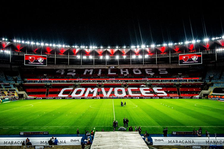 Perdemos dois pontos. O Flamengo tem que ganhar todos os jogos', diz Dome  após empate nos acréscimos