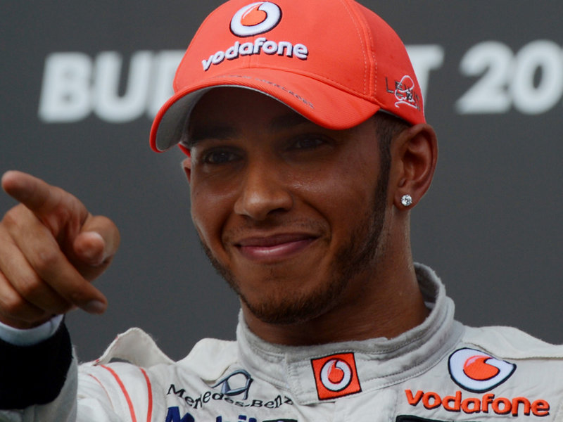  Lewis Hamilton deja sequía y se lleva el GP de Hungría.