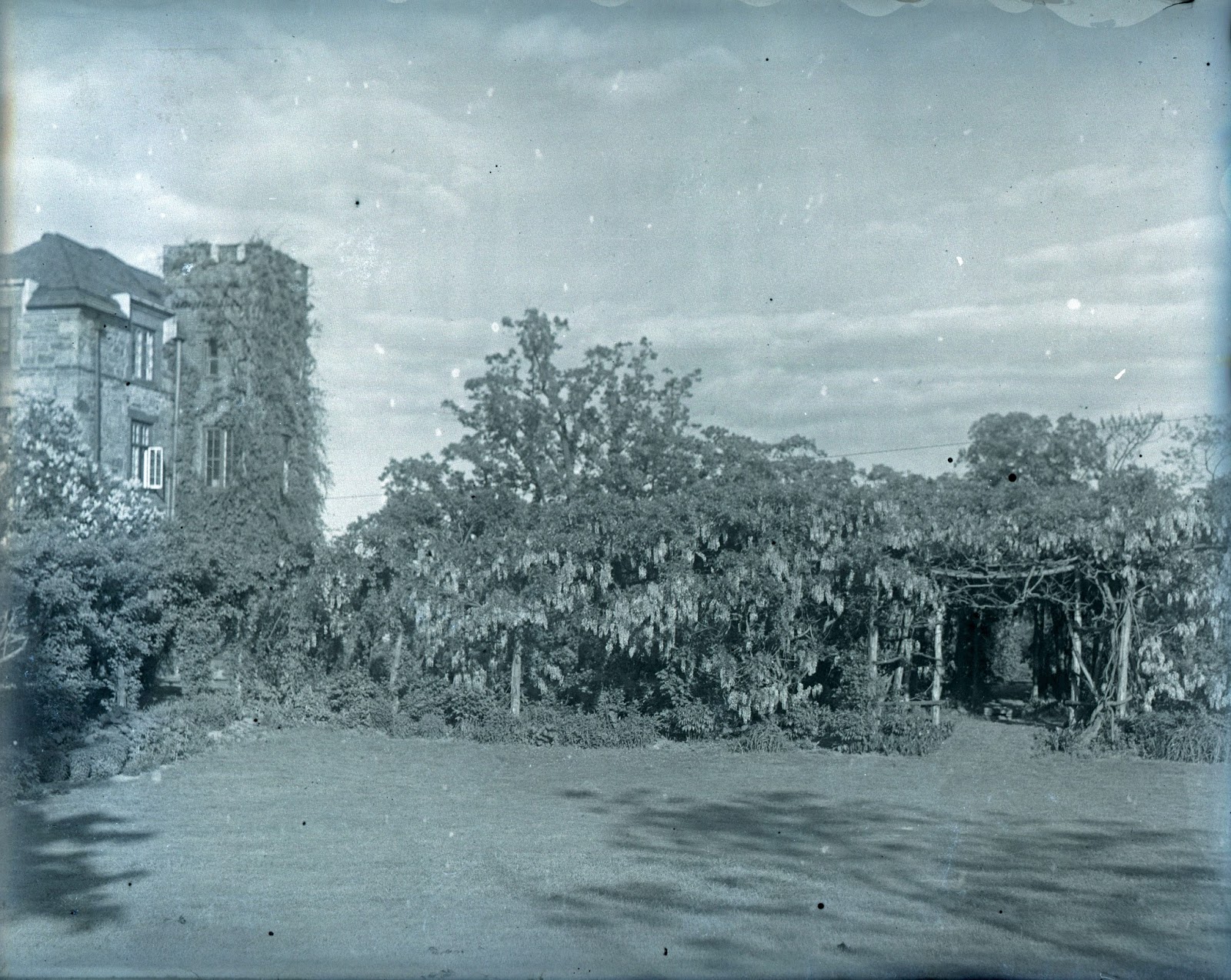 Historic Pelham Pelham Preservation & Garden Society Is Digitizing