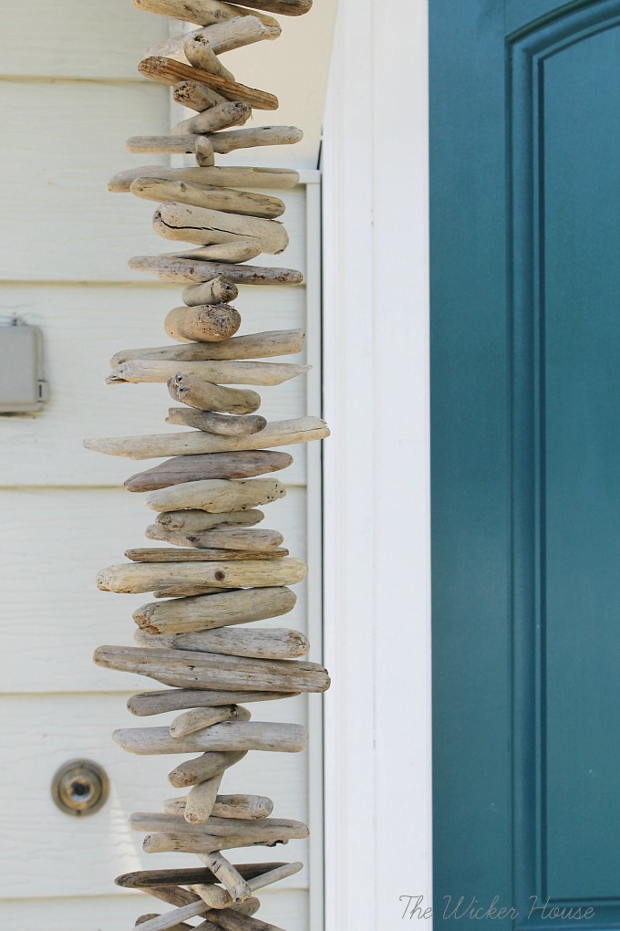 How to make a Driftwood Garland The Wicker House