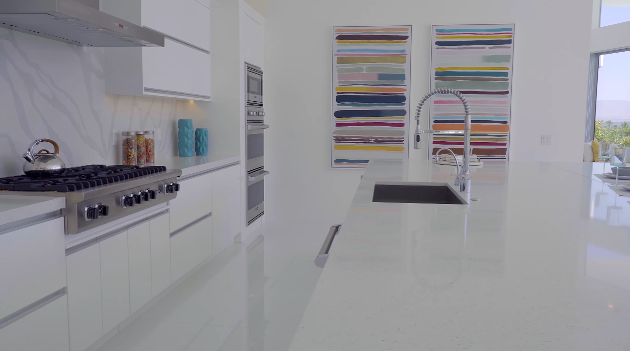 32 Photos vs. Palm Springs, CA Luxury Home Interior Design Tour By Brian Foster