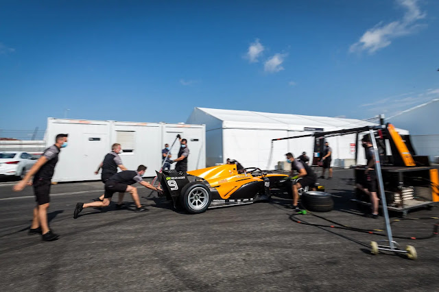 Sochi (RUS), SEP 24 – 27 2020 – Russian Grand Prix at Sochi Autodrom. Campos Racing F2 team. © 2020 Sebastiaan Rozendaal / Dutch Photo Agency