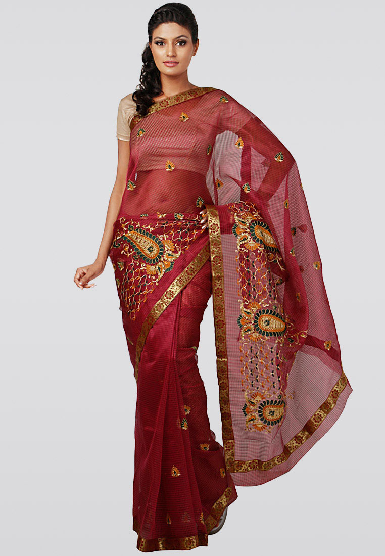 Eye on Fashion, Latest Clothing Trends: Silk sarees—time less attire ...