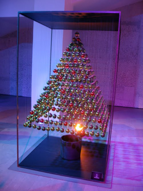 If It's Hip, It's Here (Archives): Ho Ho Haute Christmas Trees. The ...