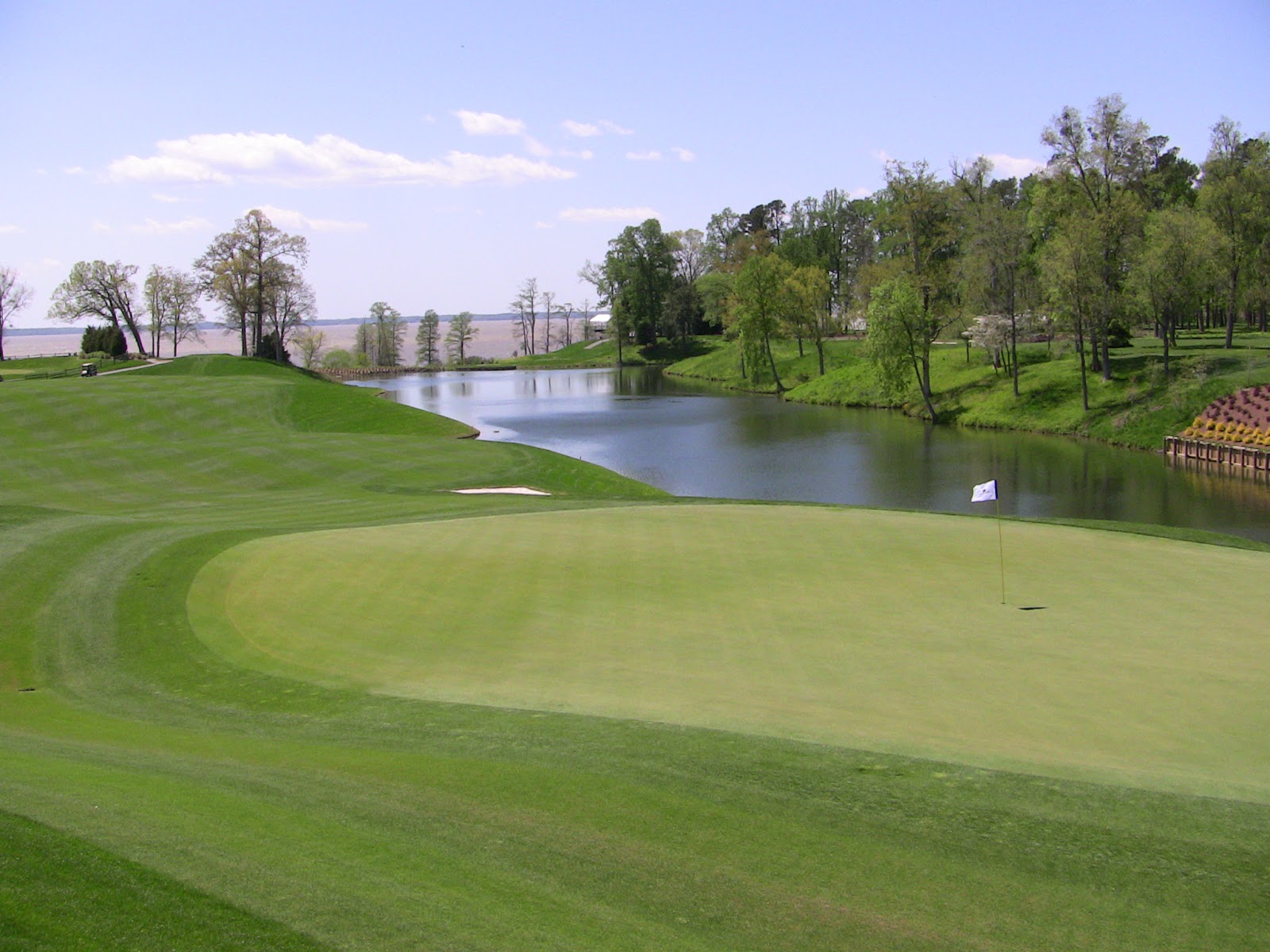 Golfing Vacations in Williamsburg Virginia: The Elite Golf Courses in