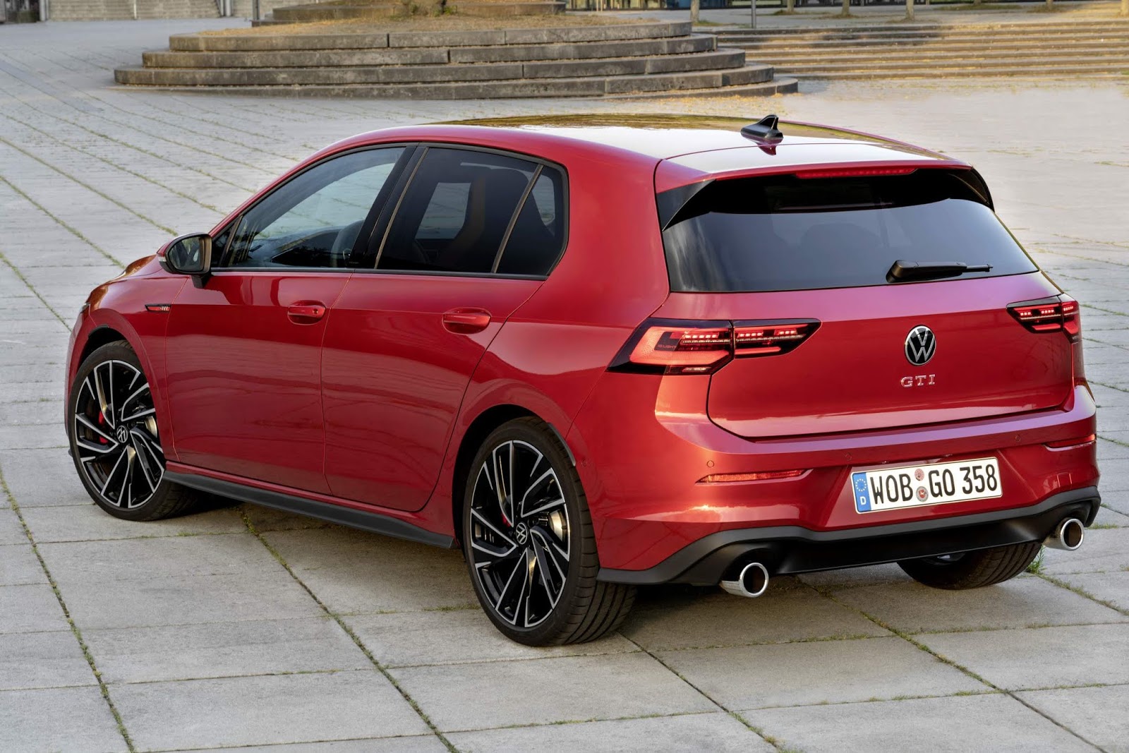 VW Golf GTI Mk8 DSG7 à venda preços e fotos Europa